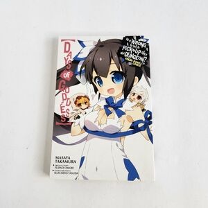 Is It Wrong to Try to Pick Up Girls in a Dungeon? Manga Book Days of Goddess